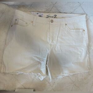 Sonoma Cream Weekend Shorts